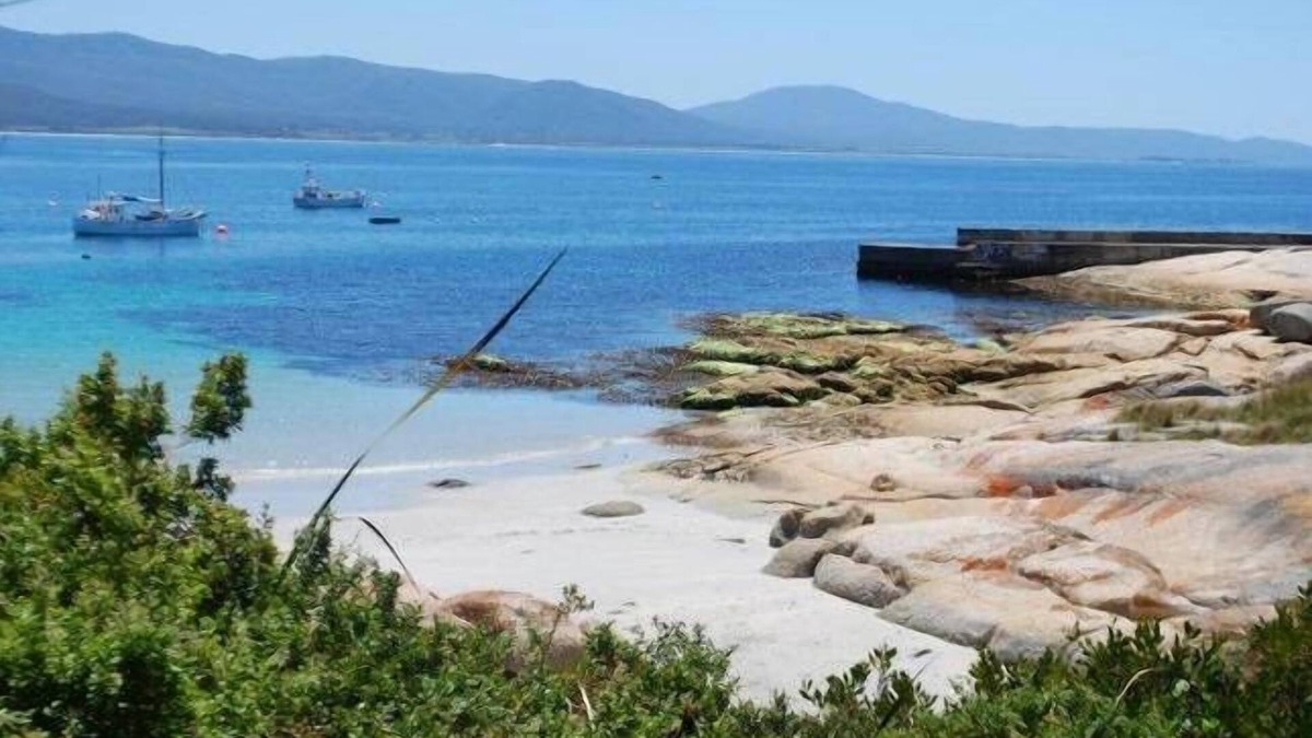 Bicheno House | Bicheno Beach House