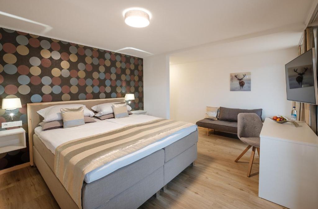 Au Hotel | bichl 761