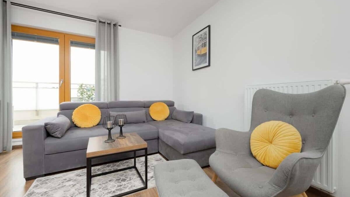 Konstancin-Jeziorna Apartment | Bielawska 3 | Modern Apartment | Parking