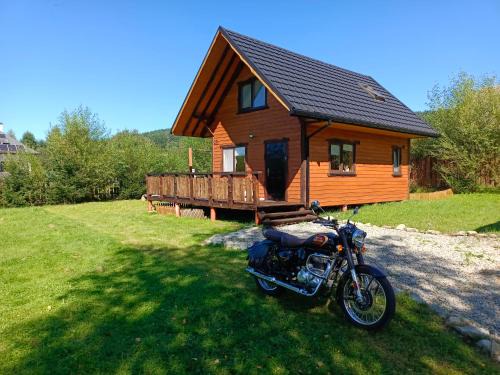 Rabe House | Bieszczadzka Agrochatka Monika