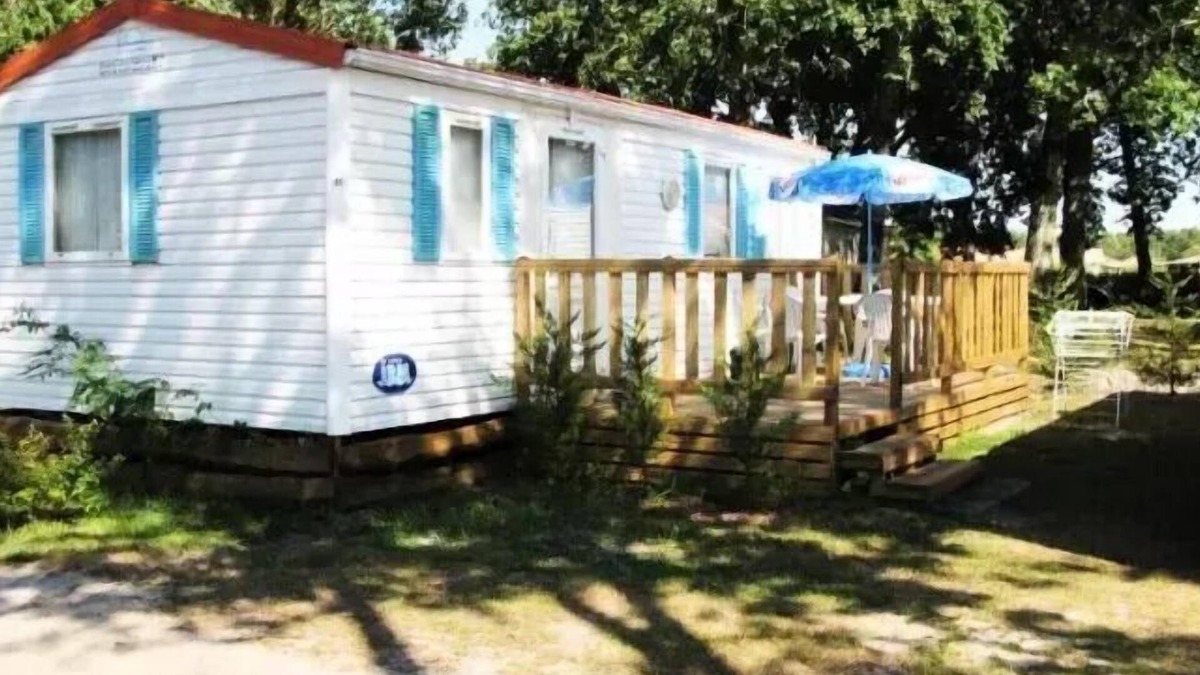 Lesperon House | Bifolia Camping Lou Payou * - MH 4 AC 4 persons