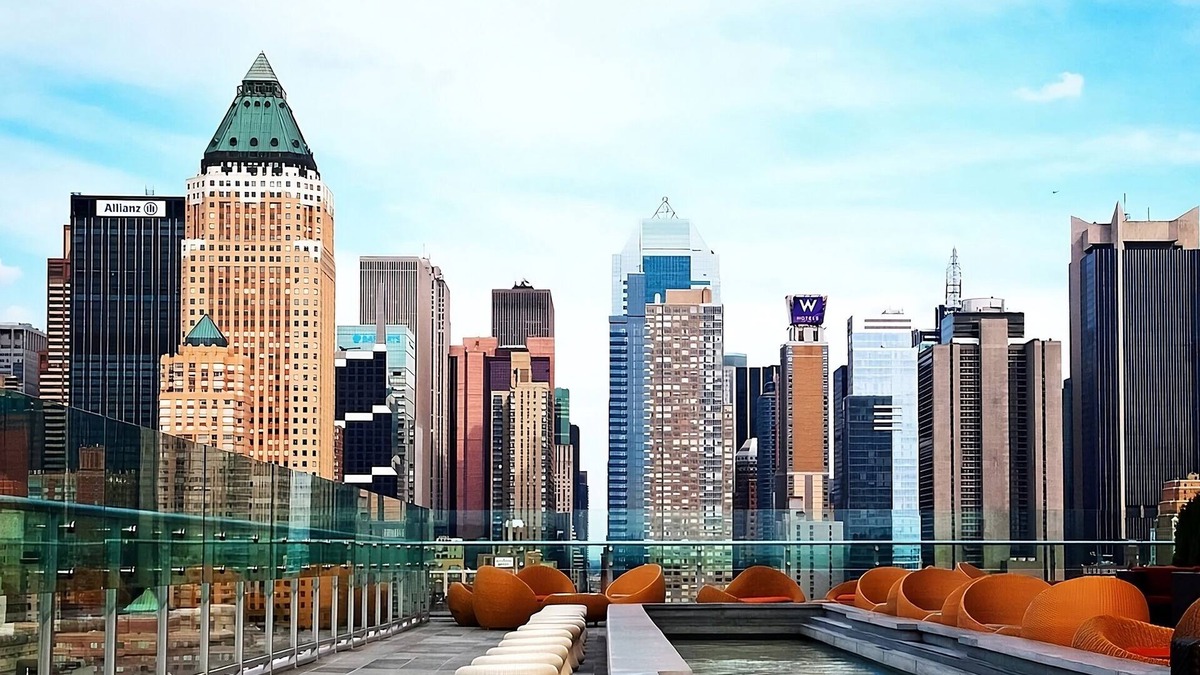 Hell's Kitchen Hotel | Big Apple Getaway! Parking, Pets Allowed! Close to Rockefeller Center!