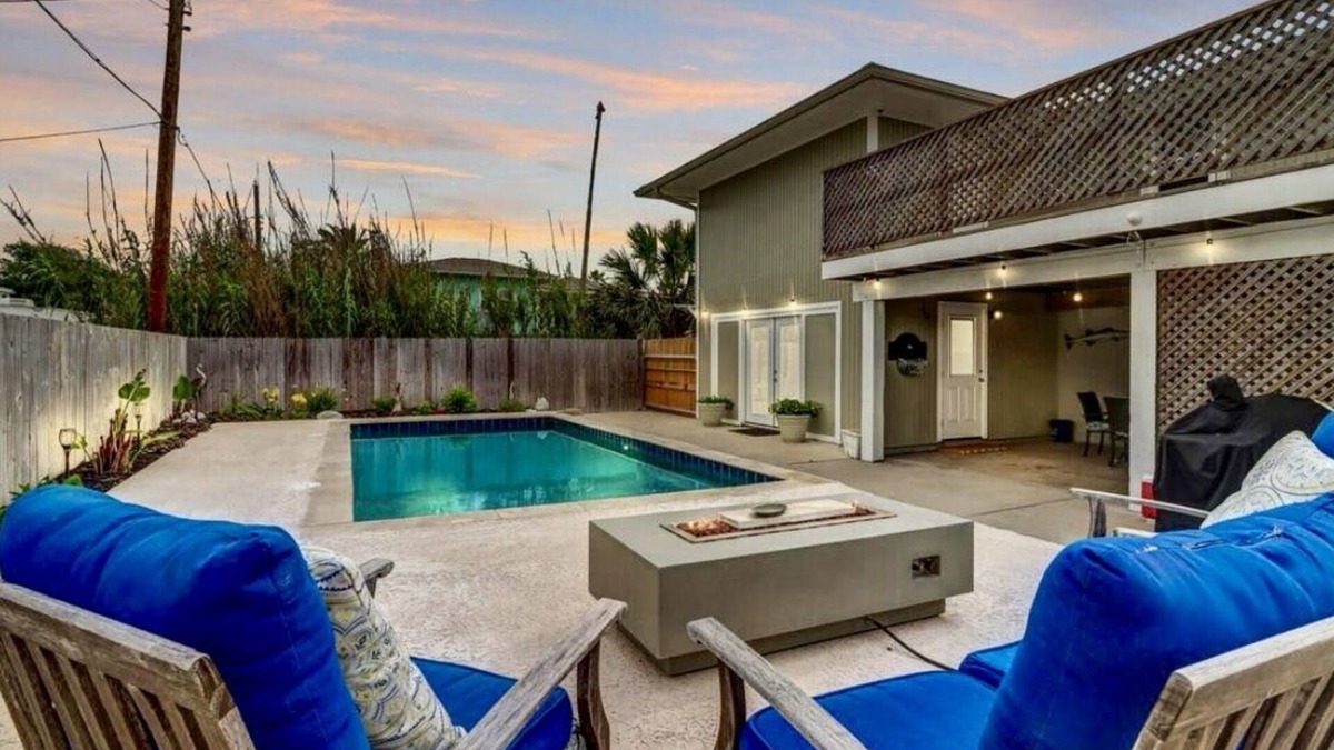 Shibui Sands House | Big Beautiful Beach House with private pool close to everything in town & beach.