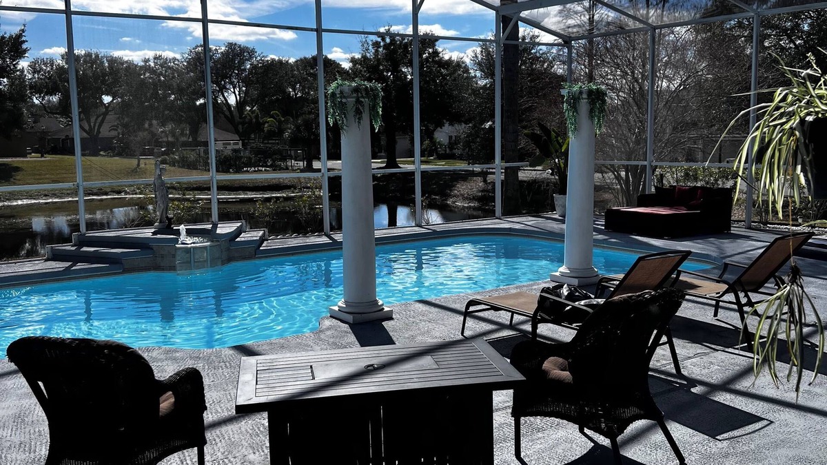 Ocoee House | Big Beautiful Master bedroom with pool view!