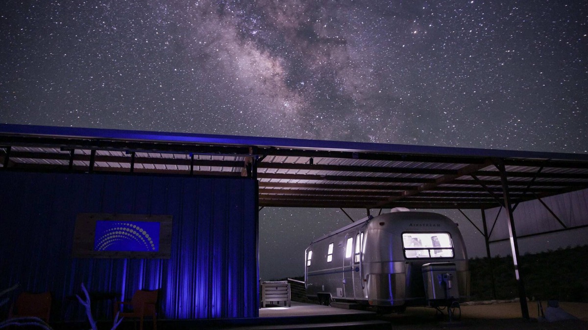 Terlingua House | Big Bend StarGazer:Retro Airstream,Neolithic Views