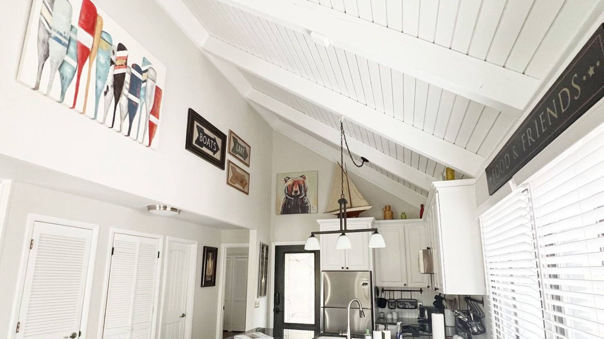 Big Canoe Cottage | Big Canoe cottage on Lake Sconti with water and golf course views