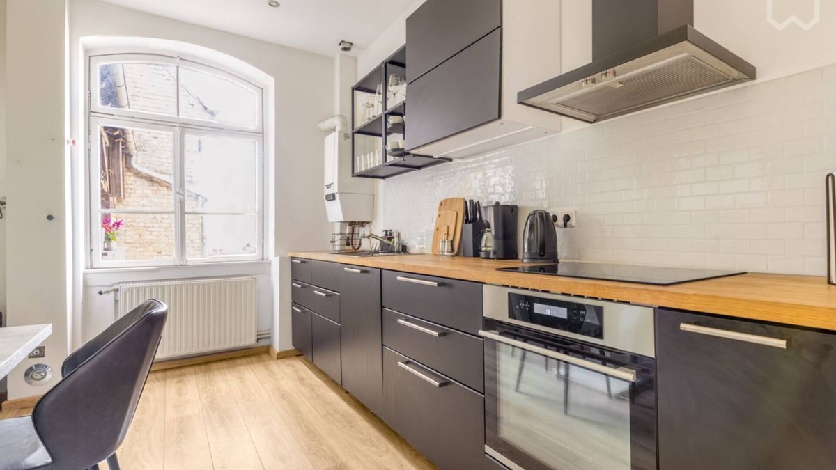 Kafertal Apartment | Big Family- sized Casaba in Mannheim