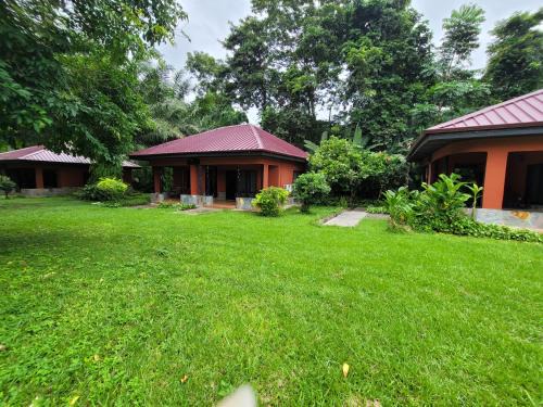 Wli Hotel | Big Foot Safari Lodge