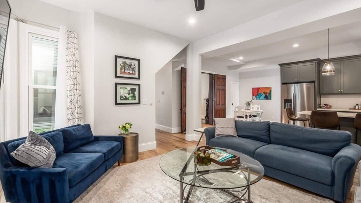 Victorian Village House | Big Grey | 3 Suites | 5 Queens | OSU 1/2mi