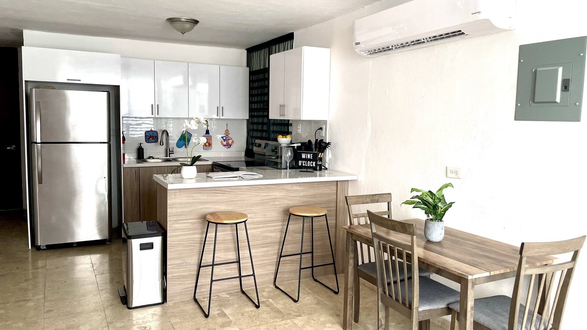 Rio Jueyes House | Big House 5 mins from the Beach, Relaxing, & Family Friendly!