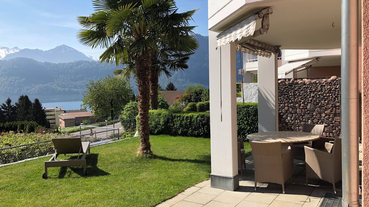 Weggis House | Big house on Lake Lucerne. Amazing views. Between Rigi and Lucerne city.
