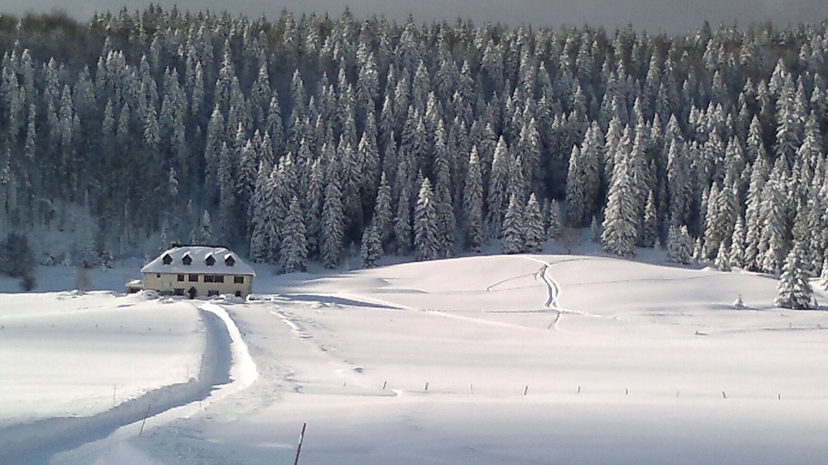 Chapelle-des-Bois House | Big house till 40 people