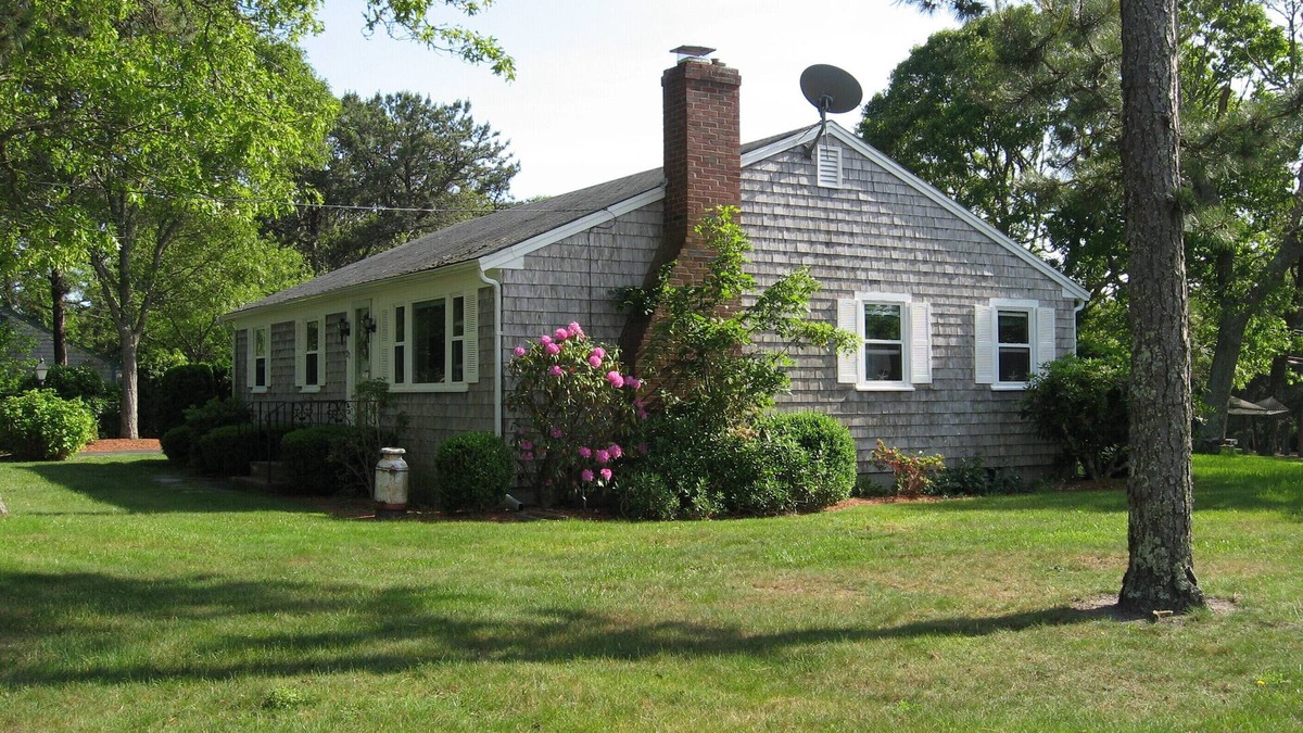 Dennis Port House | Big House + Yard Near Sundae Sch + Sea St Beach