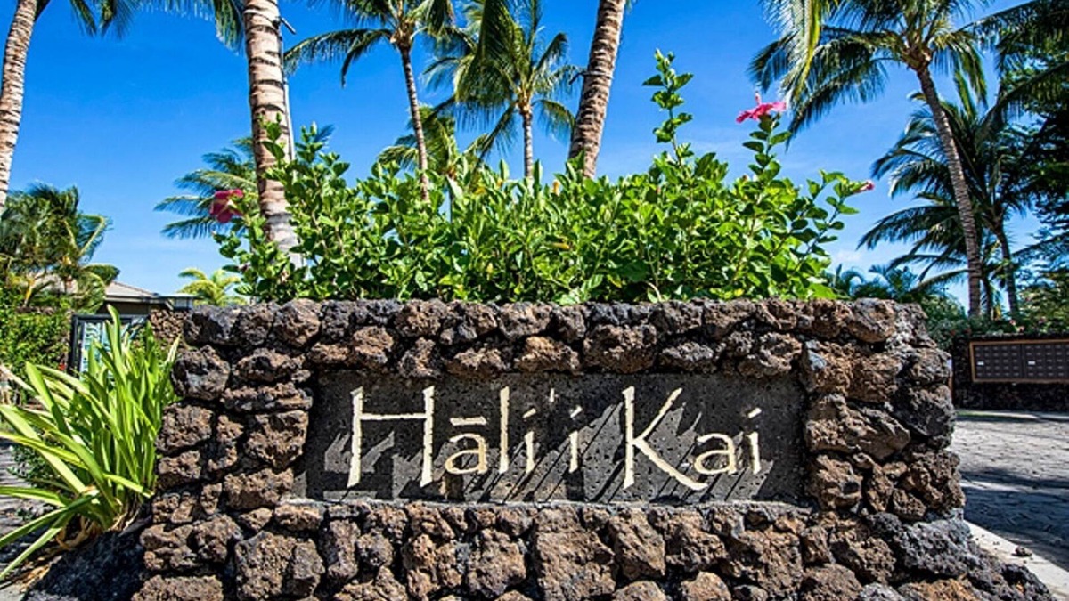 Waikoloa Condo | Big Island Hawai'i Hali'i Kai 22A Quiet Relaxation or Family Adventure