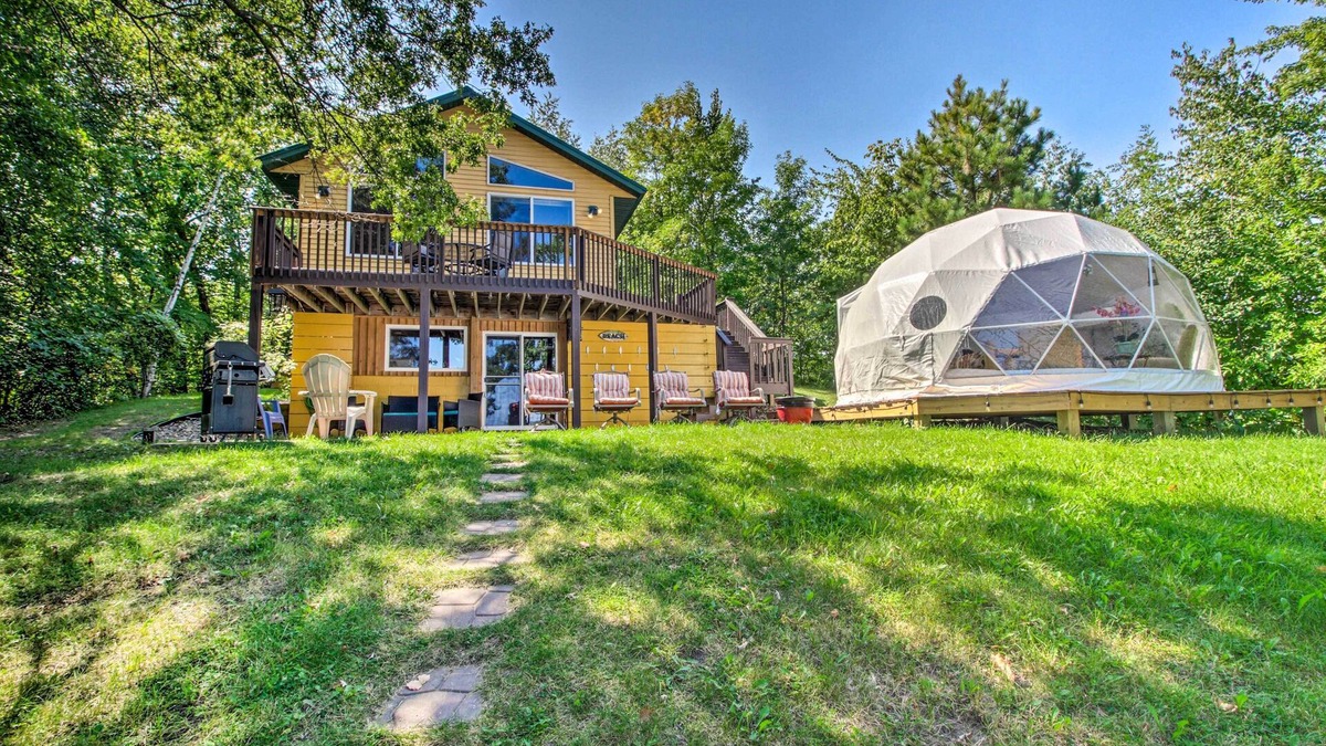 Cushing Cabin | Big Lake Getaway w/Private Beach + Fire Pit!