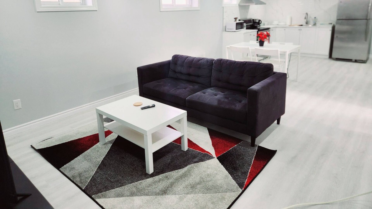 Dundalk House | Big Newly renovated bright 2 bedroom basement apartment