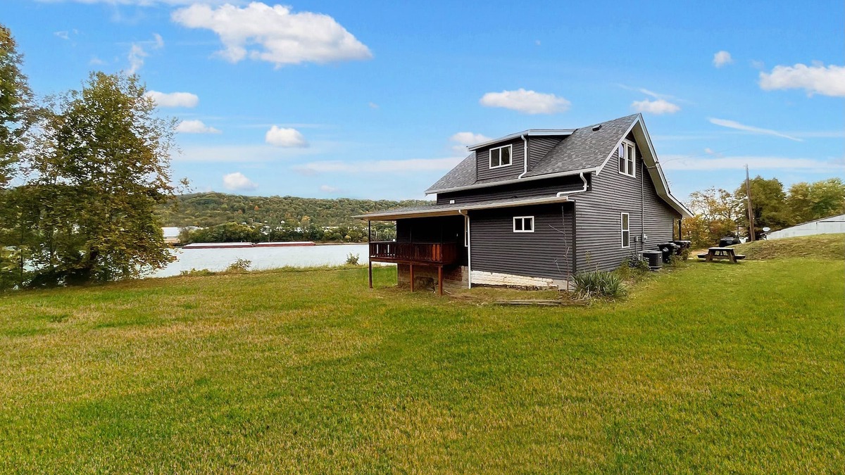 Villa Hills House | Big riverfront house near beach access, CVG, & downtown