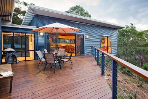 Quedjinup House | Big Rock Dreaming - Bush Retreat with Stylish Comforts