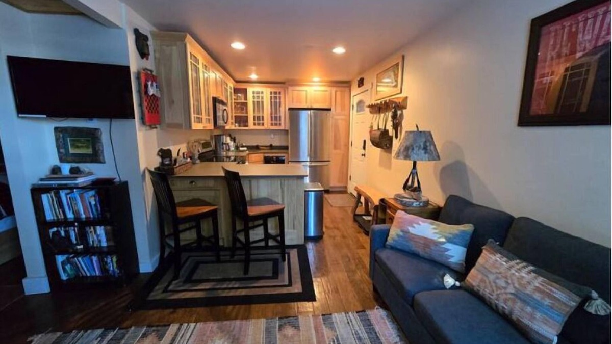 Torch Apartment | Big Sky Bungalow, Ski Location