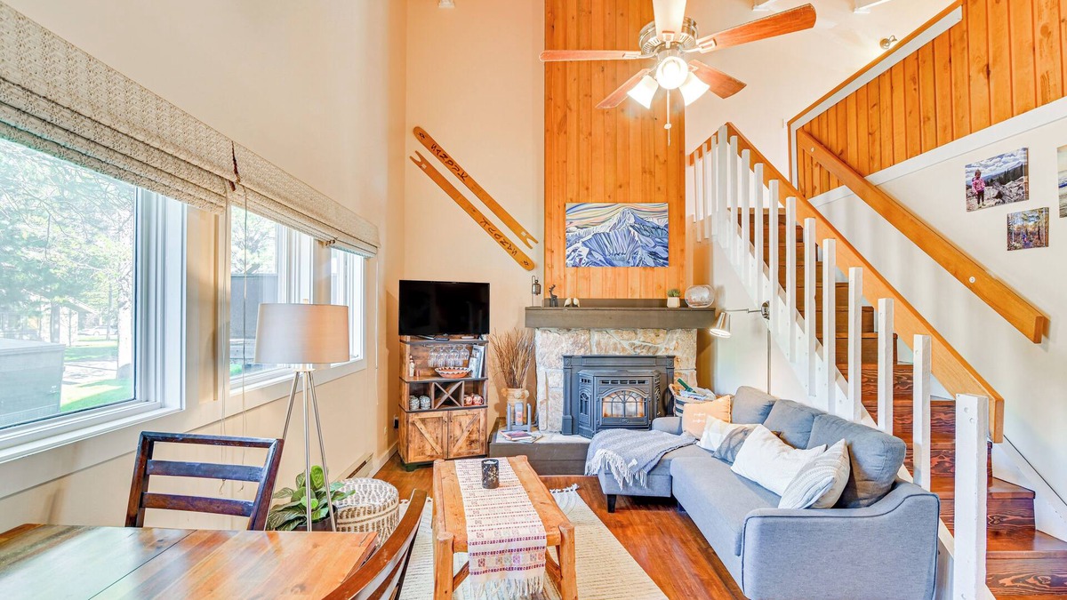 Big Sky Condo | Big Sky Condo w/Golf Course View, Steps to Town