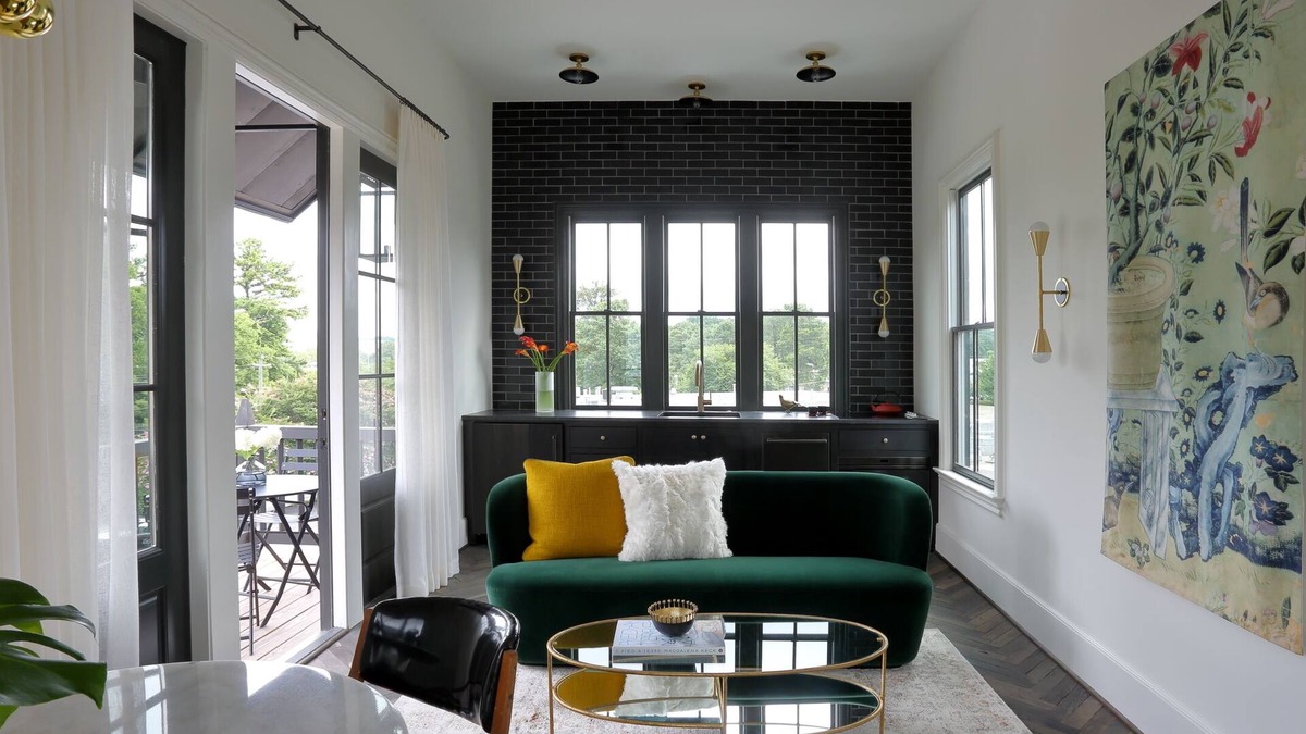 Lindridge-Martin Manor Apartment | Big Style in Buckhead|Midtown - The Tower