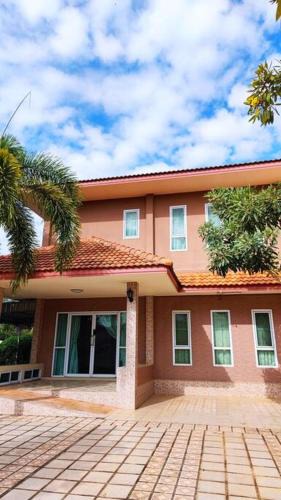 Udon Thani Villa | Big whole peaceful house