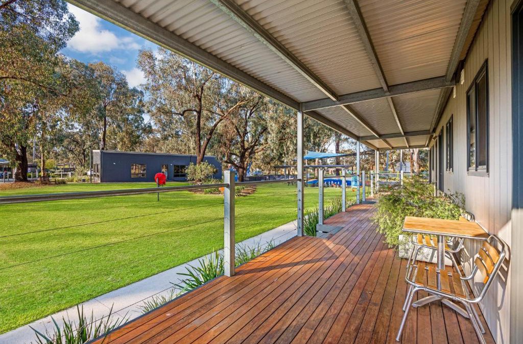 Marong Hotel | BIG4 Bendigo Marong Holiday Park