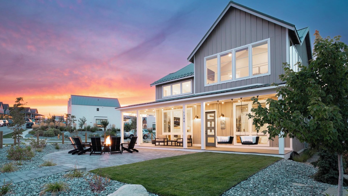 Chelan House | Bighorn & Bluebell at Chelan Lookout Vacation Rentals