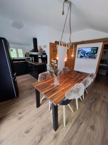 Engelberg House | Bijou Hollandia