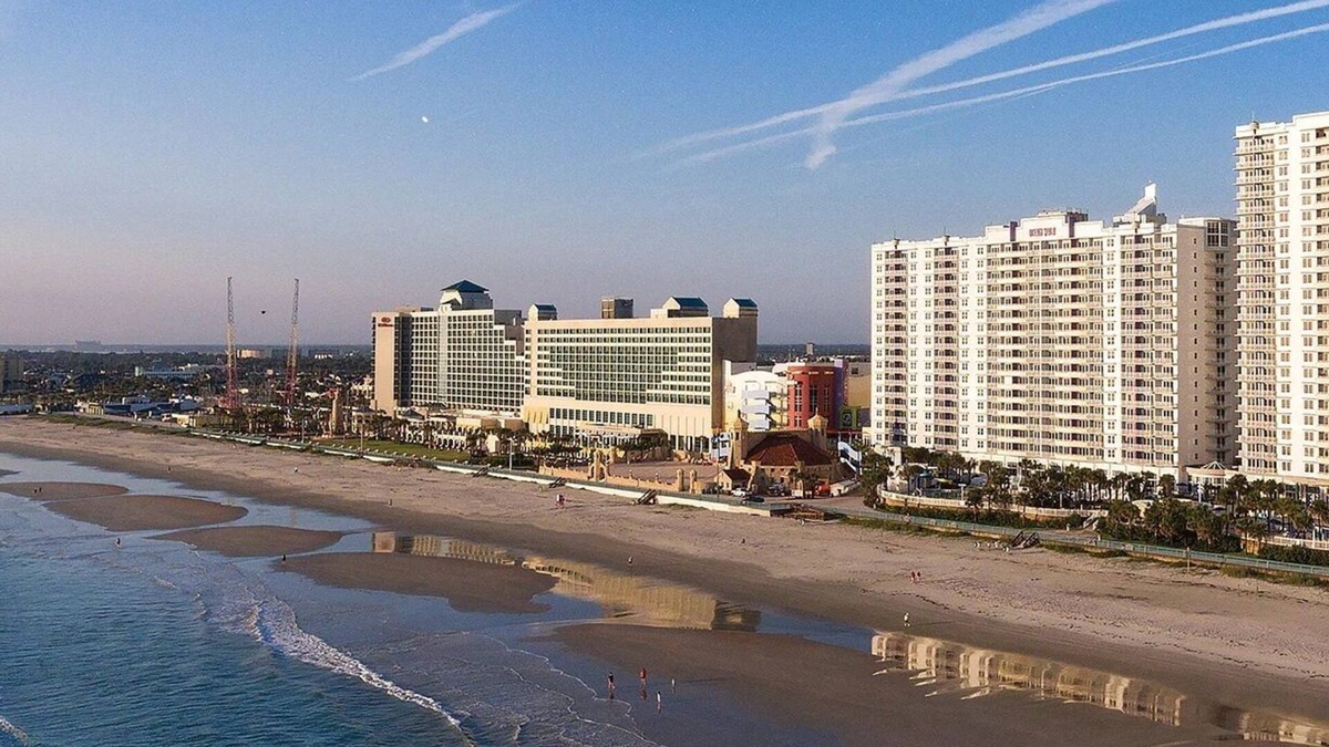 Kingston Resort | BIKE WEEK AND THE BEACH! 10 days 9 nights. Feb 28th - March 9th