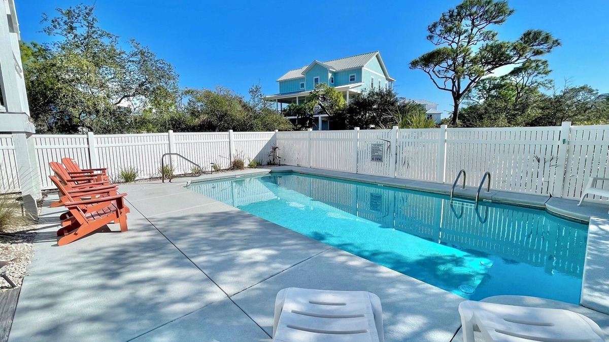 Treasure Beach Village House | Bikinis and Martinis - St. George Island