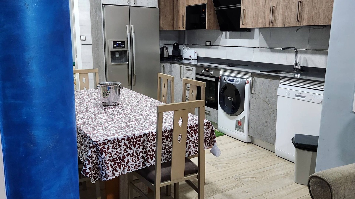 Barakaldo Condo | Bilbao - Baracaldo - BEC - (Netflix, Spotify)