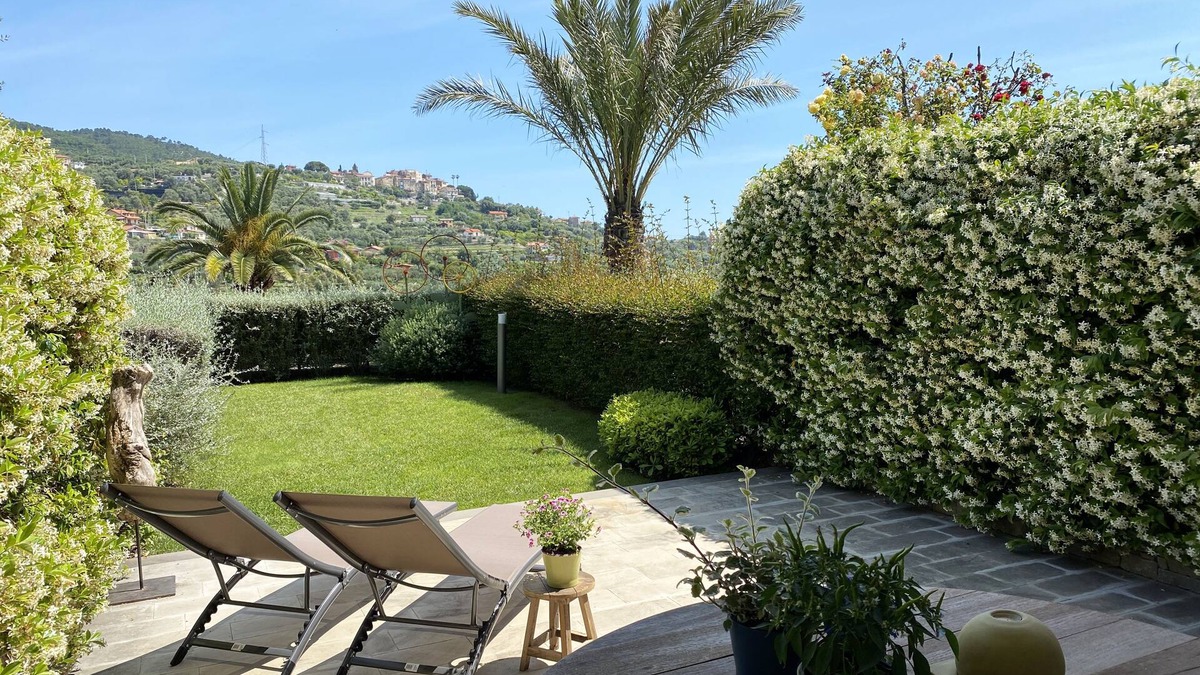 Vallebona Apartment | Bilocale con splendido porticato