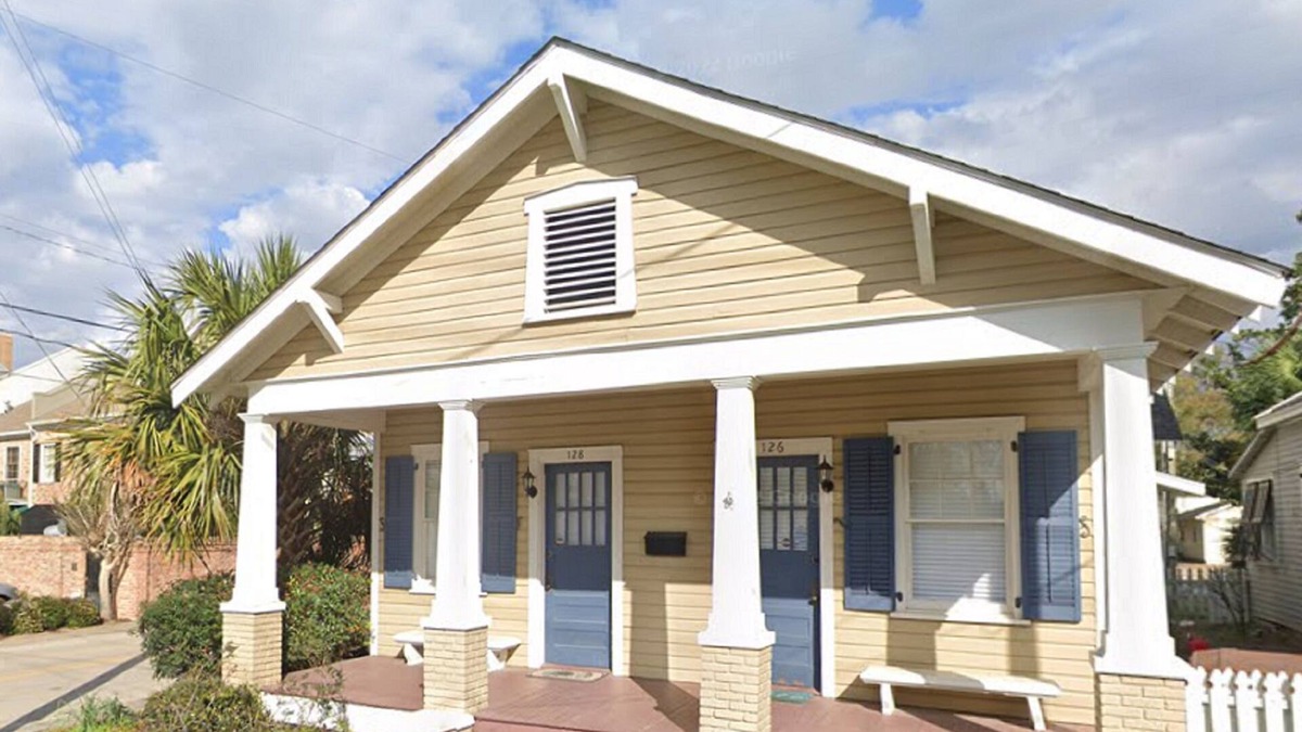 Biloxi House | Biloxi Bungalow - Heart of Biloxi - Beach, Casinos and more!
