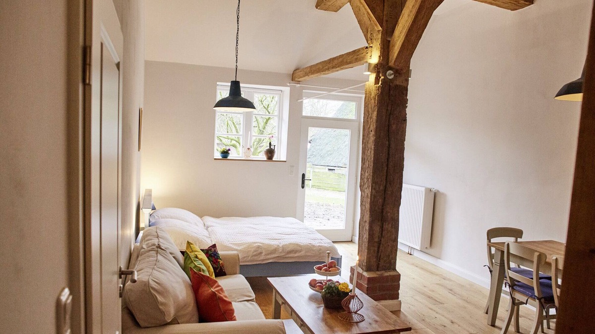 Kirchwerder Apartment | Biohof Eggers - rabbit making