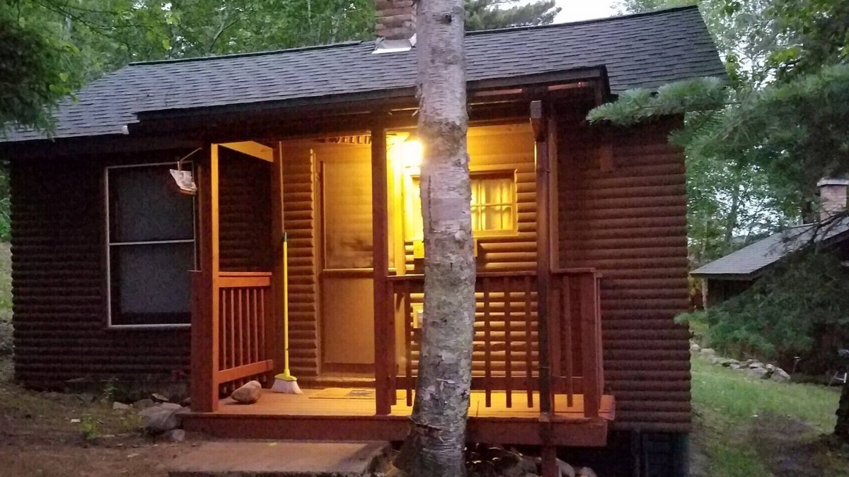 Cook Cabin | Birch Cabin at Vintage Vermilion Resort