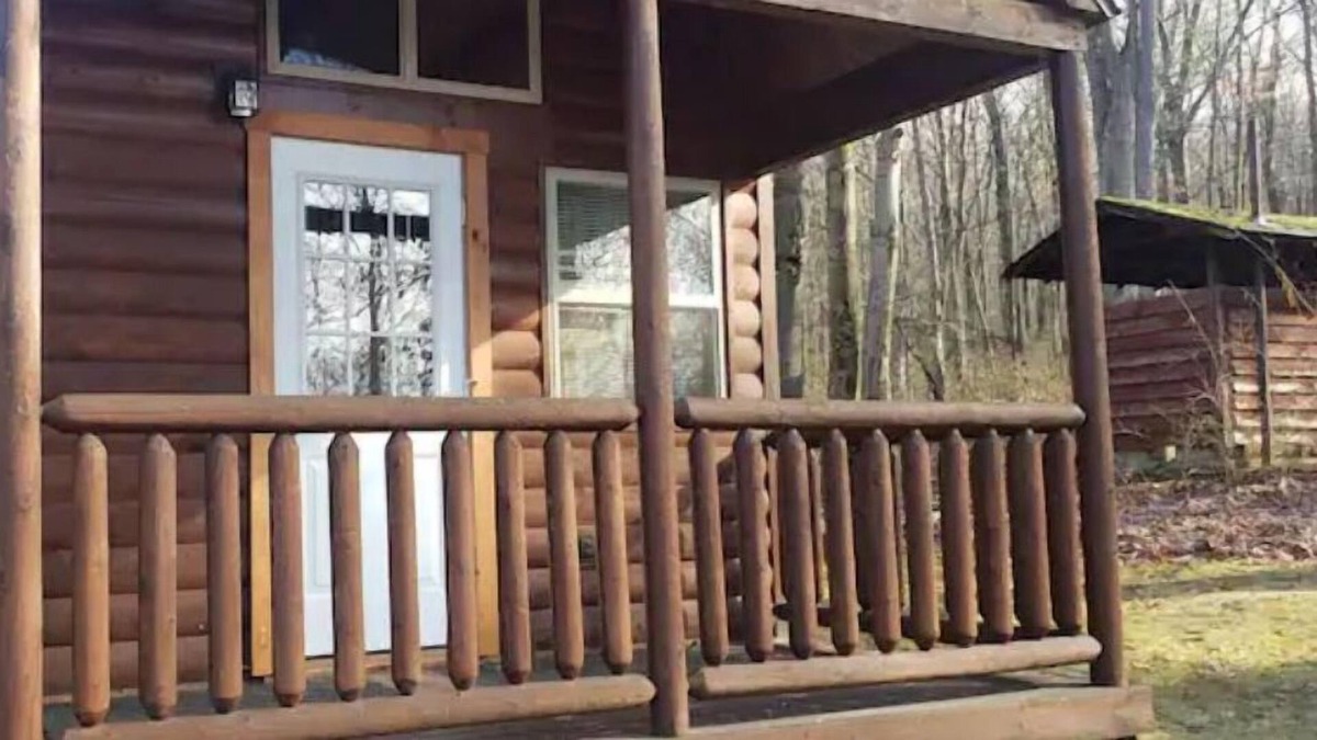 Jones Mills Cabin | Birch Cabin Ski Camp in The Laurel Highlands!