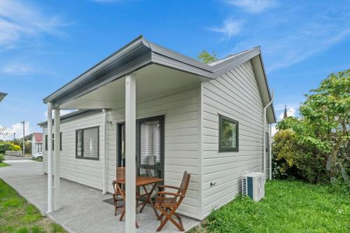 Greytown House | Birch Cottage - Greytown Holiday Home