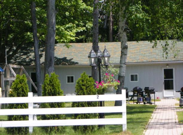 Wasaga Beach Resort | Birch Haven by the Beach