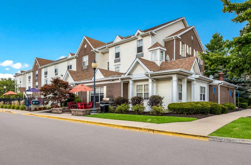 Blue Ash Hotel | Birch Hills Suites - Blue Ash