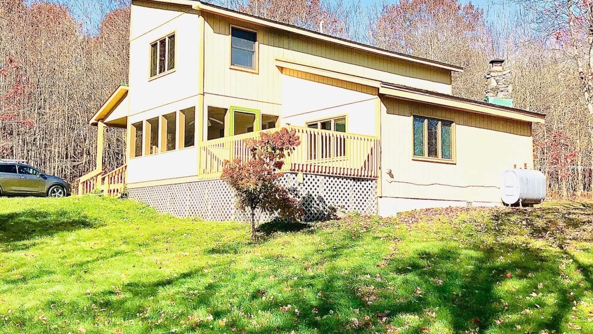 Fleischmanns House | Birch Tree Lodge - Cozy Cabin Getaway in the Catskills