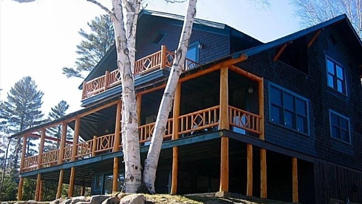 Lake Placid Club Cottage | Birches Cottage on Historic Lpclub - Short Walk to Lake & Town