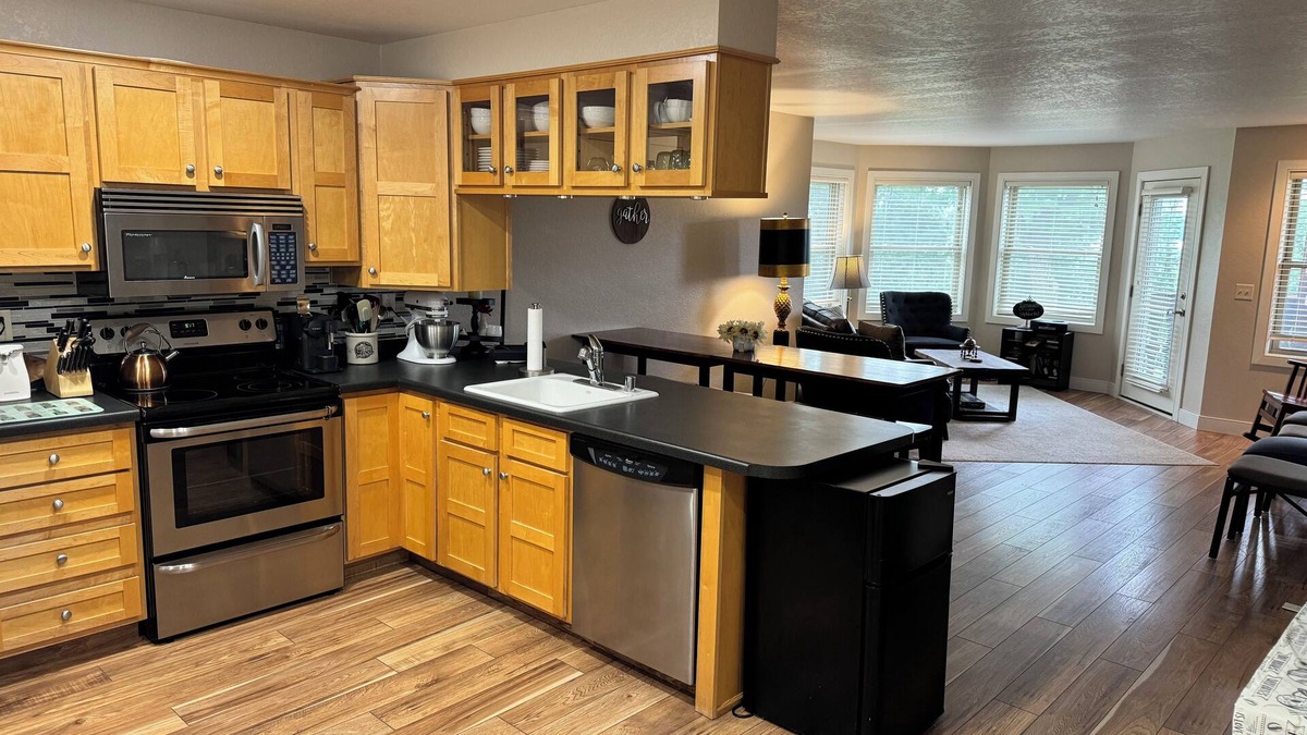 Birchwood Condo | Birchwood Retreat on Tagalong Golf Course with pool and hot tub
