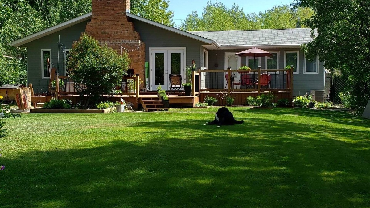 Sandy Hook House | Birdie On Eight-full house just 5 mins from the beach!
