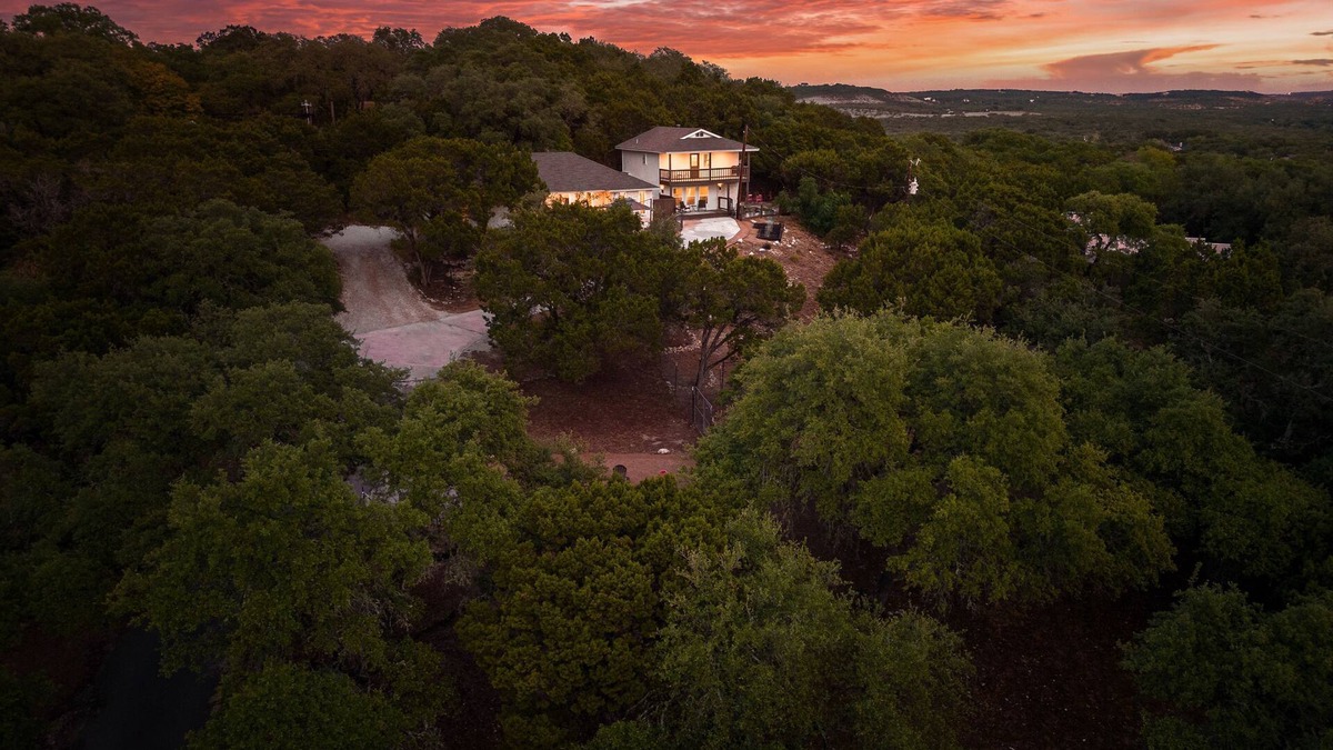 Wimberley House | Birdie’s Casa | VIEW with pool & guest casita