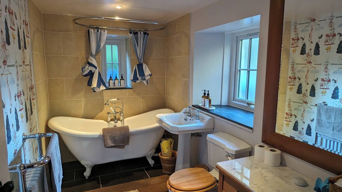 Jedburgh Cottage | Birkenside Cottage: stunning luxury cottage in heart of forestry reserve.