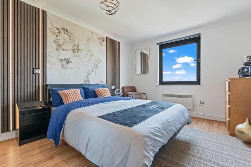 The Westside Apartment | Birmingham City Centre modern apartment