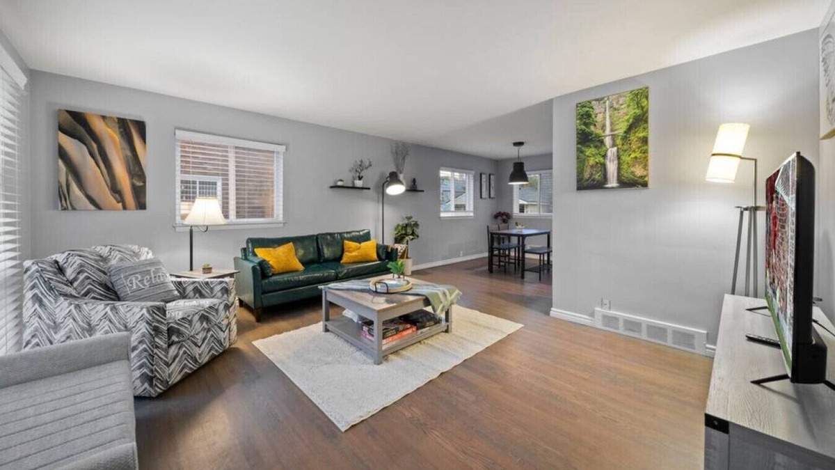 Birmingham House | Birmingham Urban Retreat: 2BR Cozy Haven