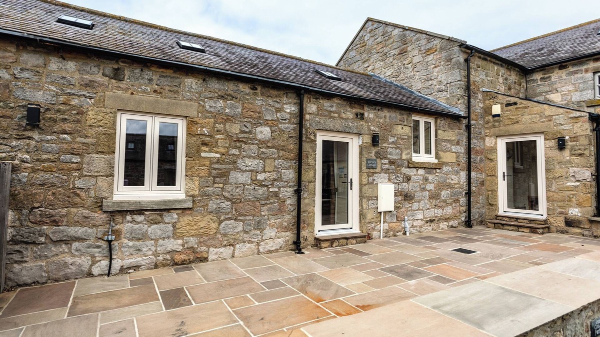 Edlingham Cottage | BIRSLEY COTTAGE, pet friendly, country holiday cottage in Alnwick