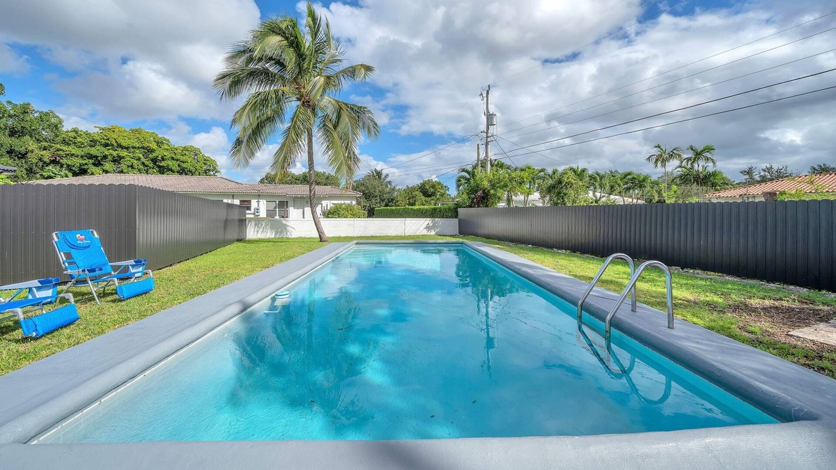 Biscayne Park House | Biscayne Park | Cozy Renovated Duplex with Pool